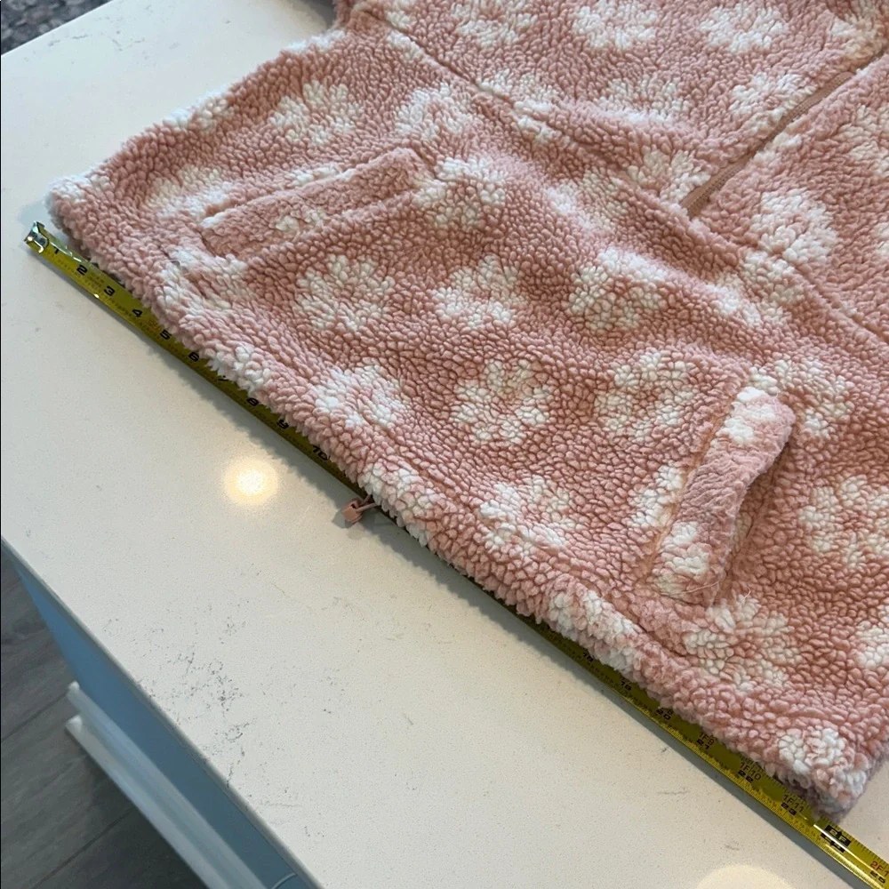 Bundle 5 items @ 10$, pay only 30$ - 2 items free!  Pink Floral Teddy Jacket - Picture 6 of 7